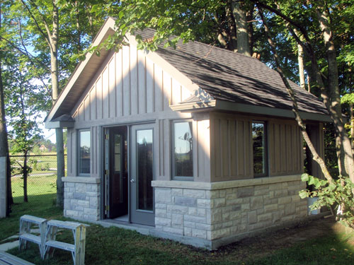 pool house